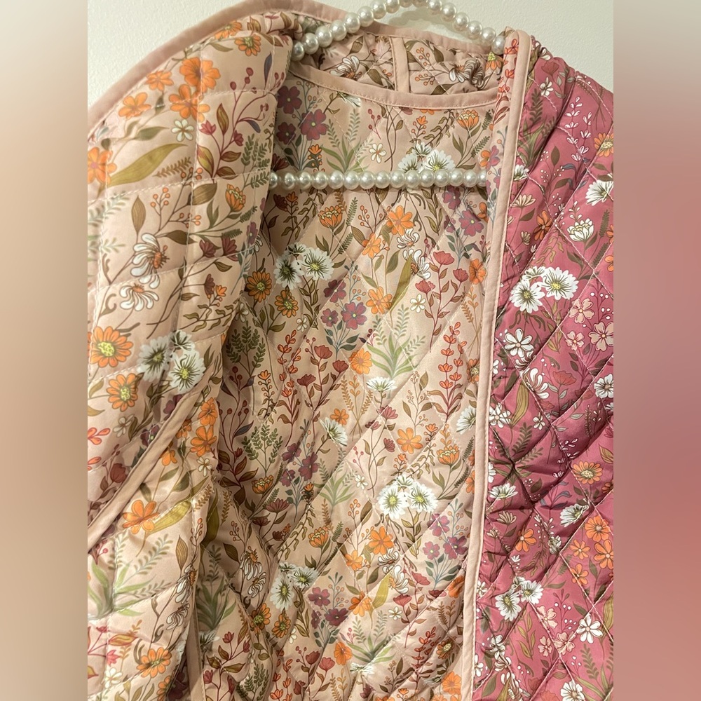 Simply Southern Quilted Floral Jacket Reversible Pink/Tan Sz XL - Picture 8 of 10